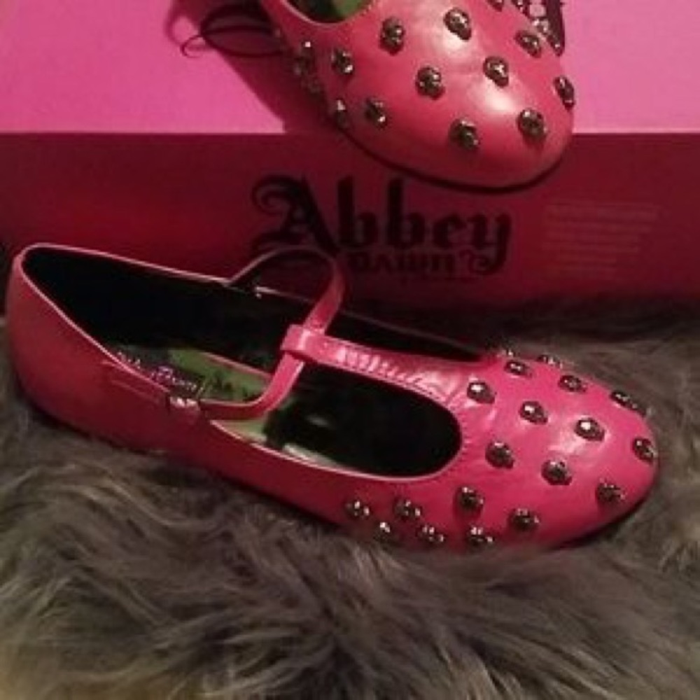 ABBEY DAWN FLATS